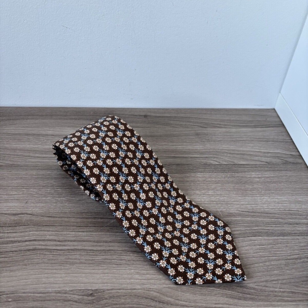 Battistoni Tie Brown Flower 1048 100% Silk